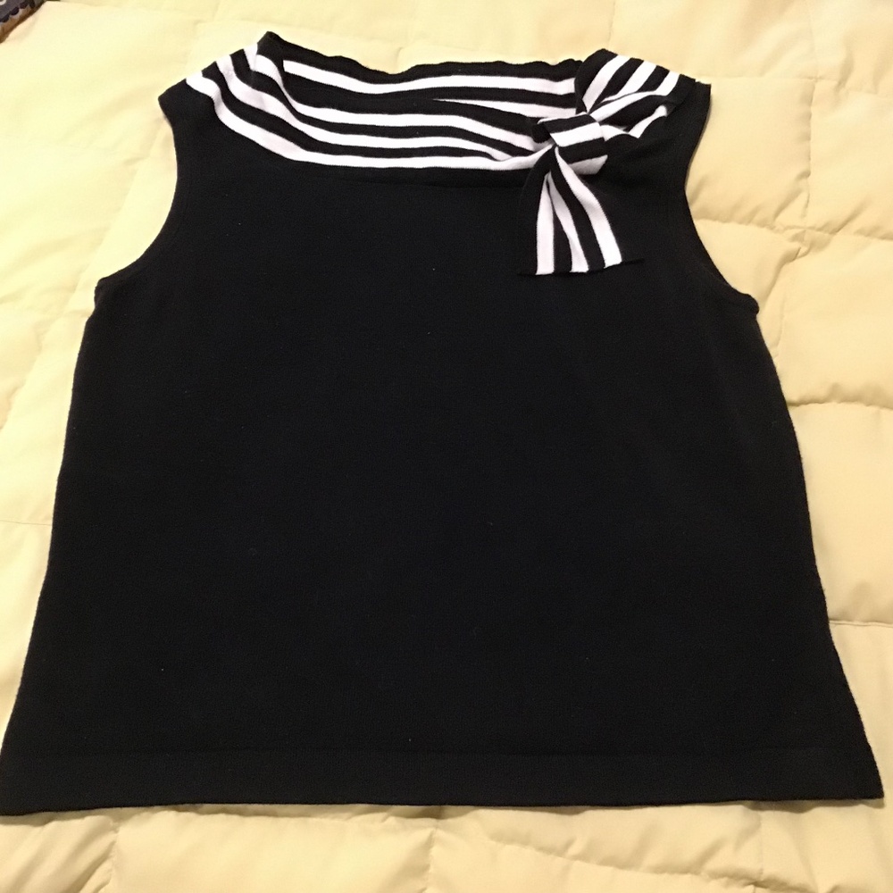 Ambra cotton adorable top..small